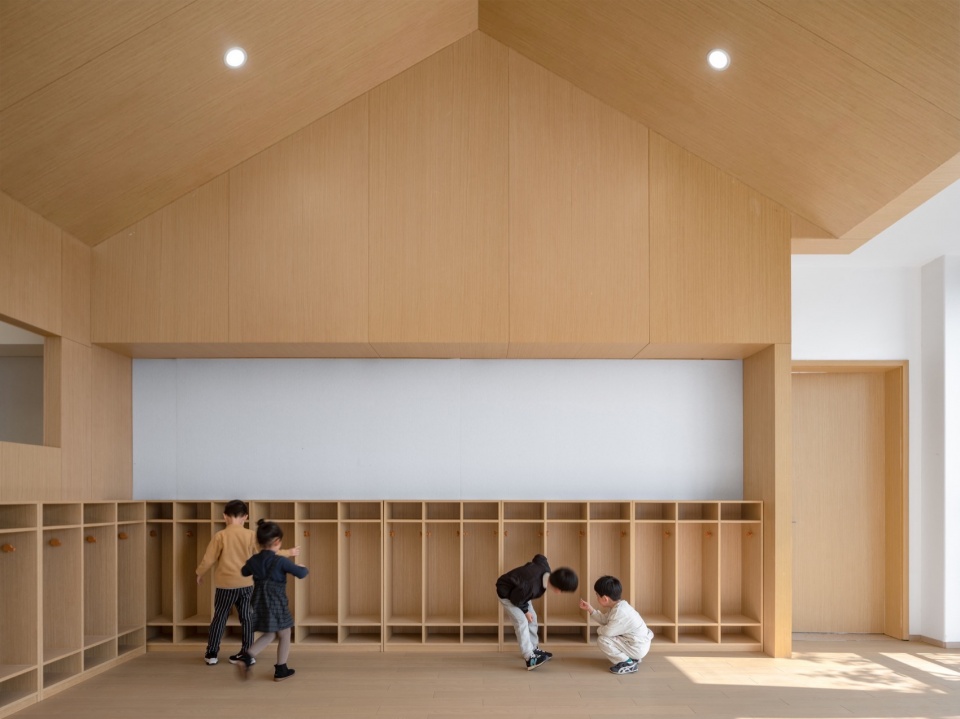 Shanghai Foreign Language School Affiliated To Sisu Hangzhou by Dplus studio