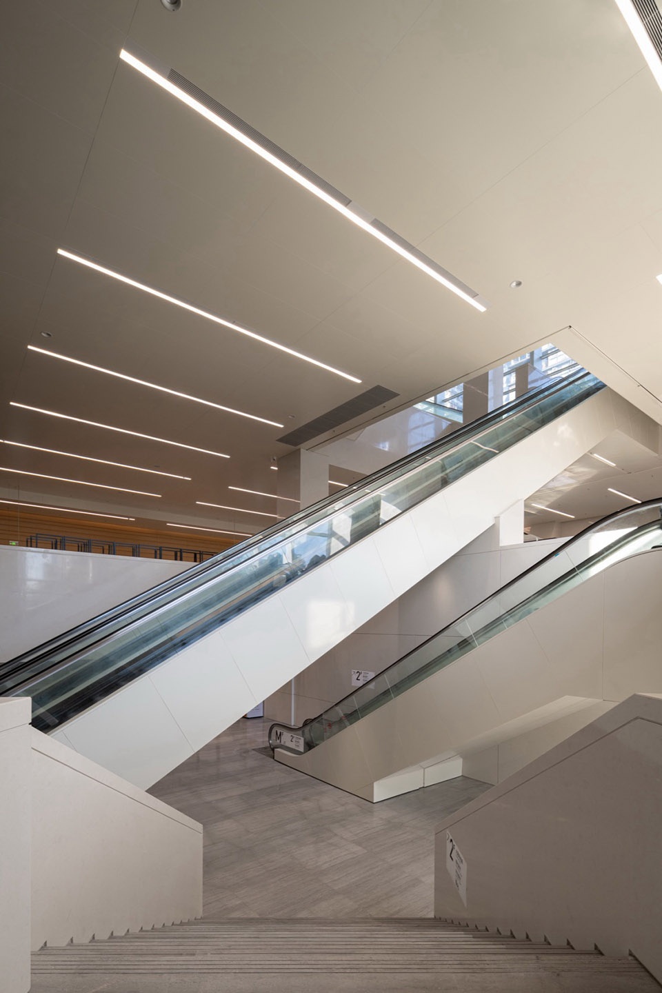 Antuoshan Public Cultural Center by HHD Shenzhen Huahui Design