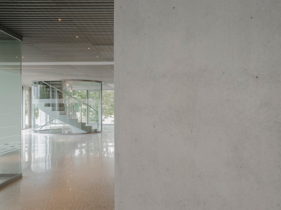 Raiffeisen Bank by Celoria Architects