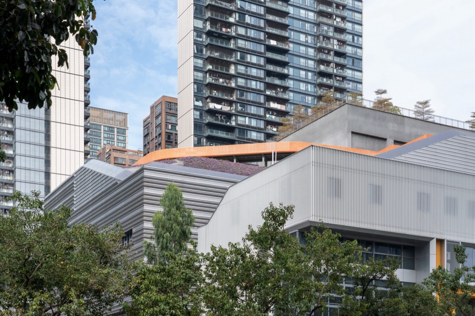 Antuoshan Public Cultural Center by HHD Shenzhen Huahui Design