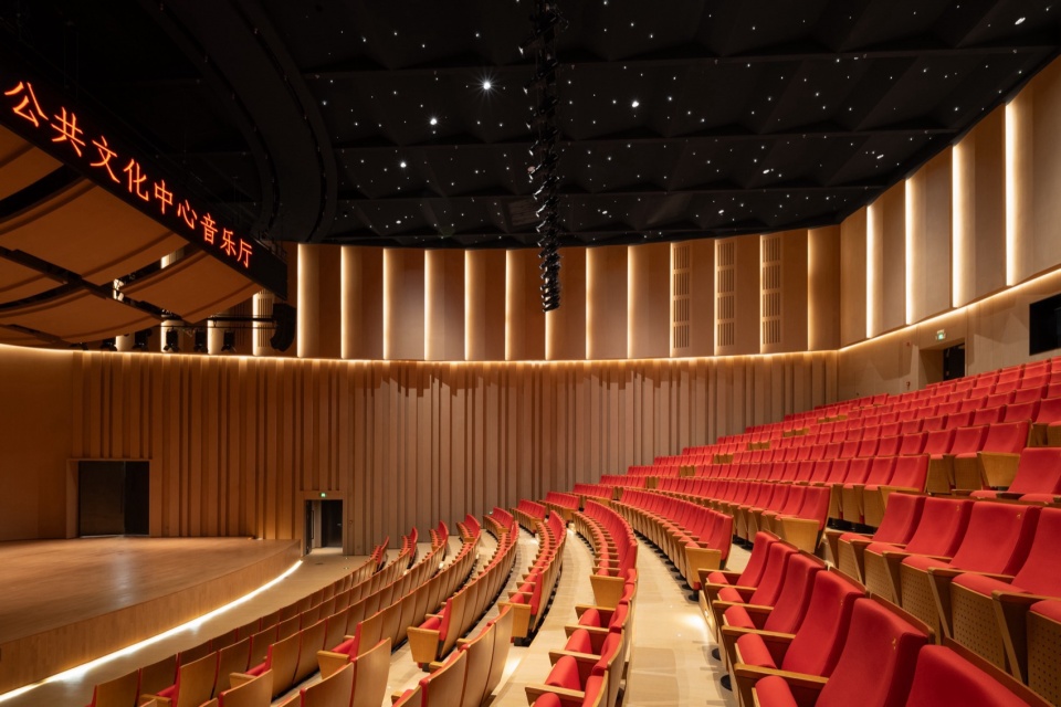 Antuoshan Public Cultural Center by HHD Shenzhen Huahui Design