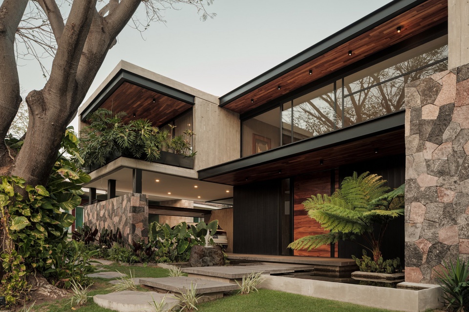 Casa Akama 30 ne5