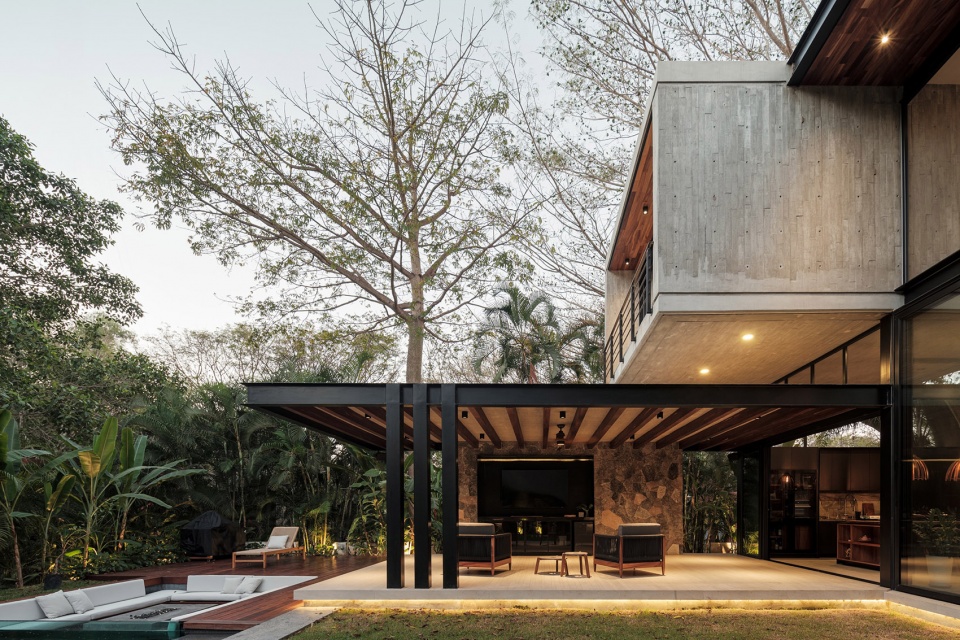 Casa Akama 9