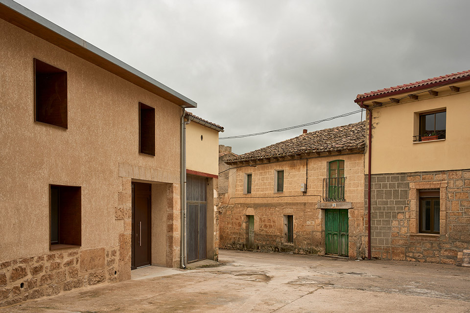 made v house within a house javier bravo 01 拷贝