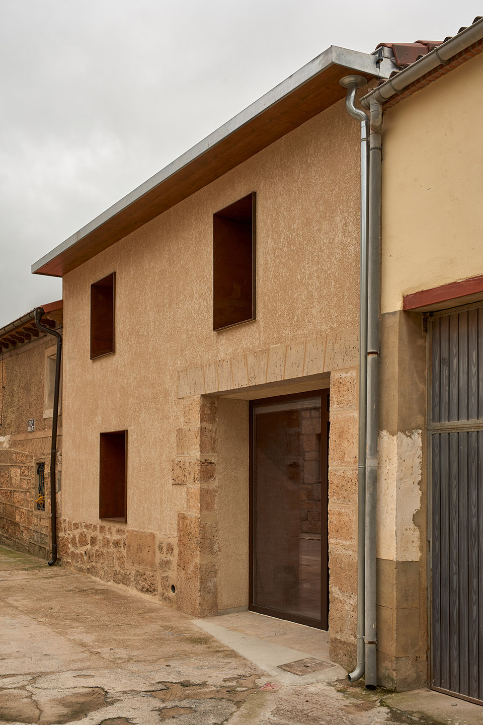 made v house within a house javier bravo 04 拷贝