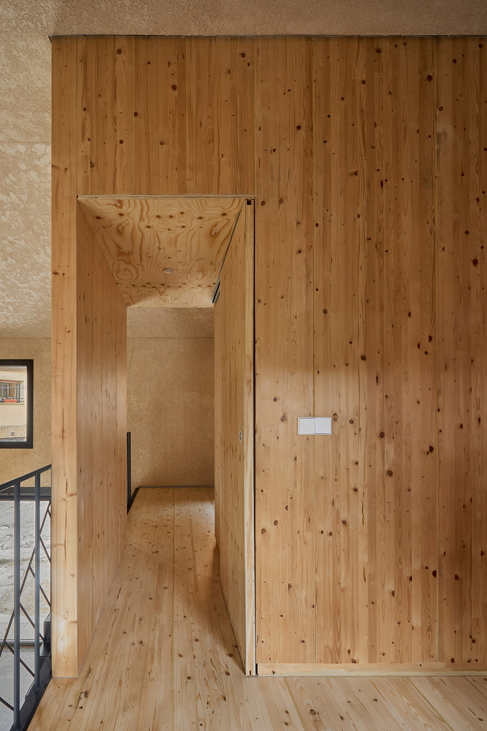 made v house within a house javier bravo 28 拷贝