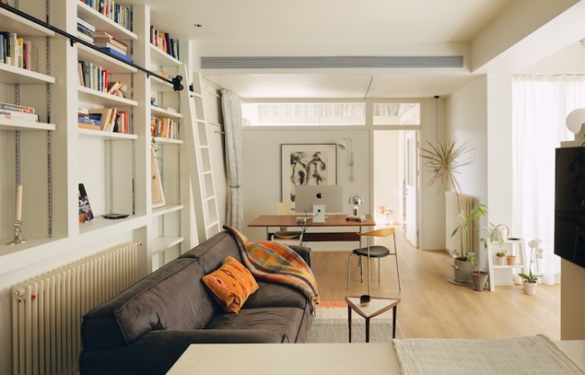 Bookshelf Wall Apartment by Qisi Design
