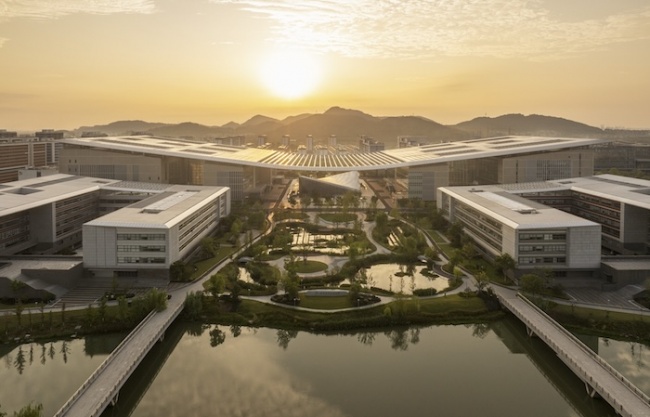 Hangzhou International Innovation Institute of Beihang University by HENN