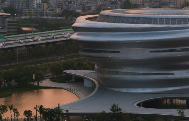 Flow and Chaos: Hainan Science Museum designed by MAD Completed