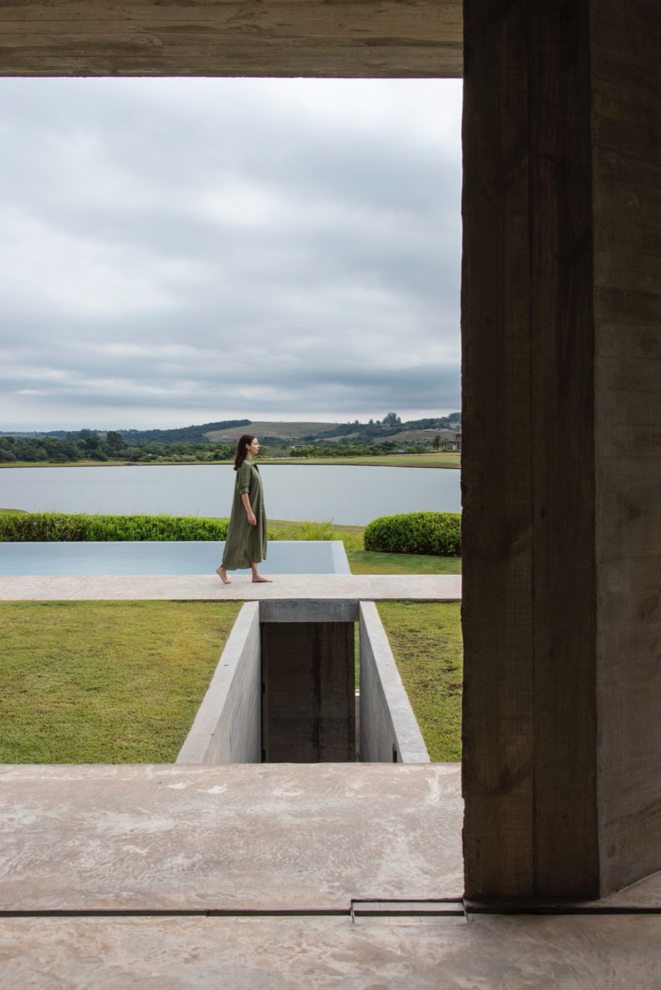 CASA PAULA by Luciano Kruk Arquitectos