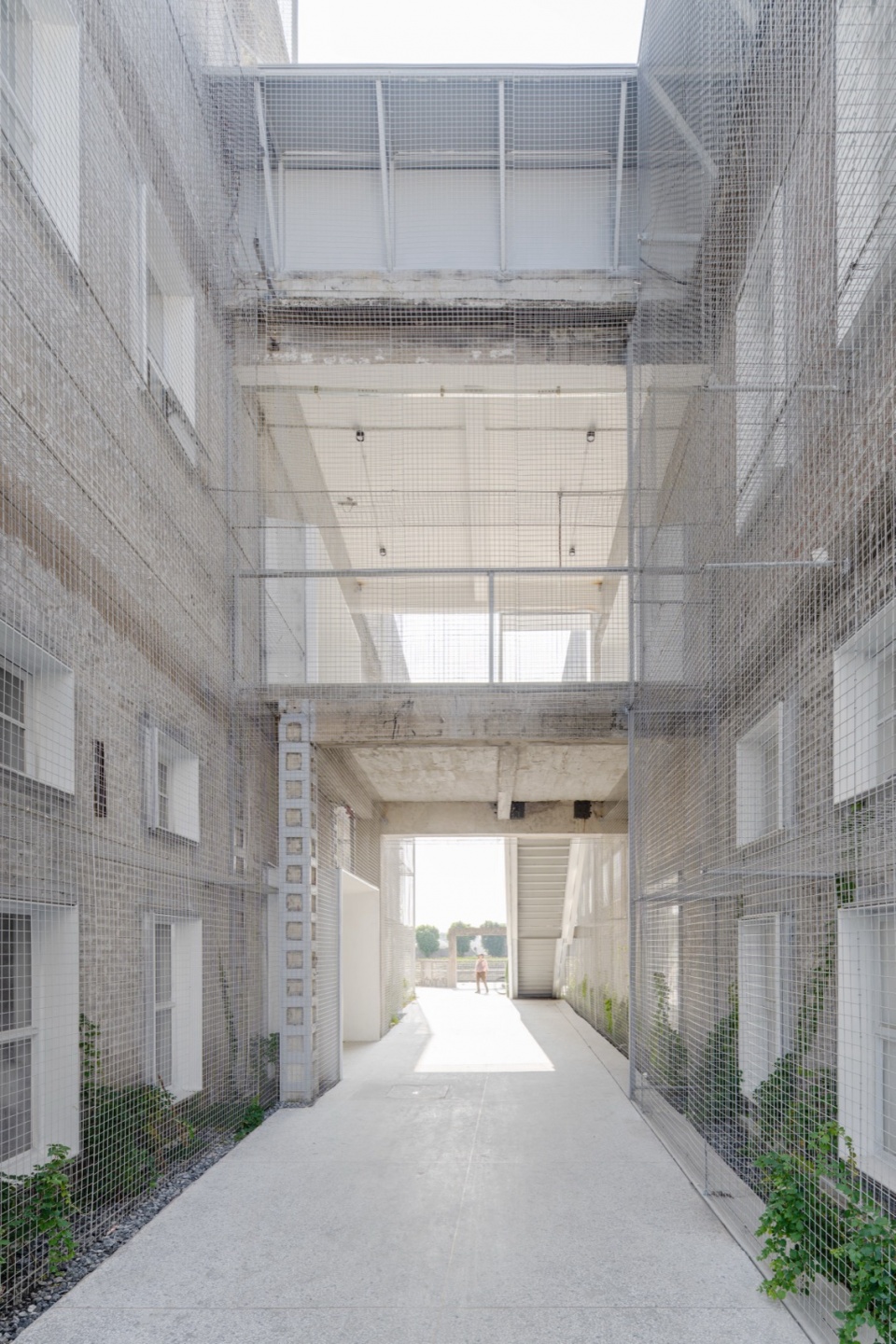 Renovation Design of Yongping Warehouses Dali Town Nanhai District by Atelier cnS
