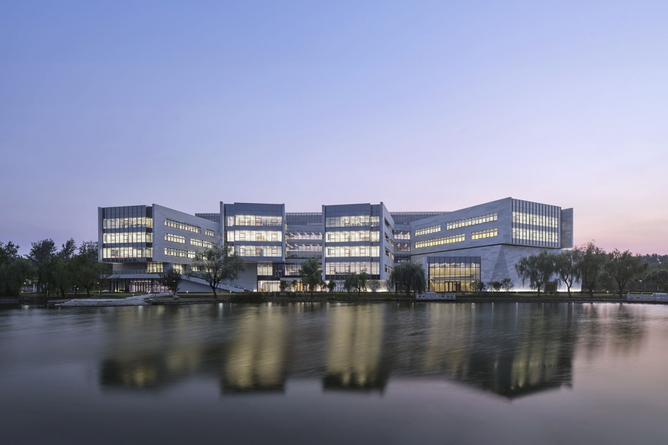 Shanghai Jiao Tong University Student Center