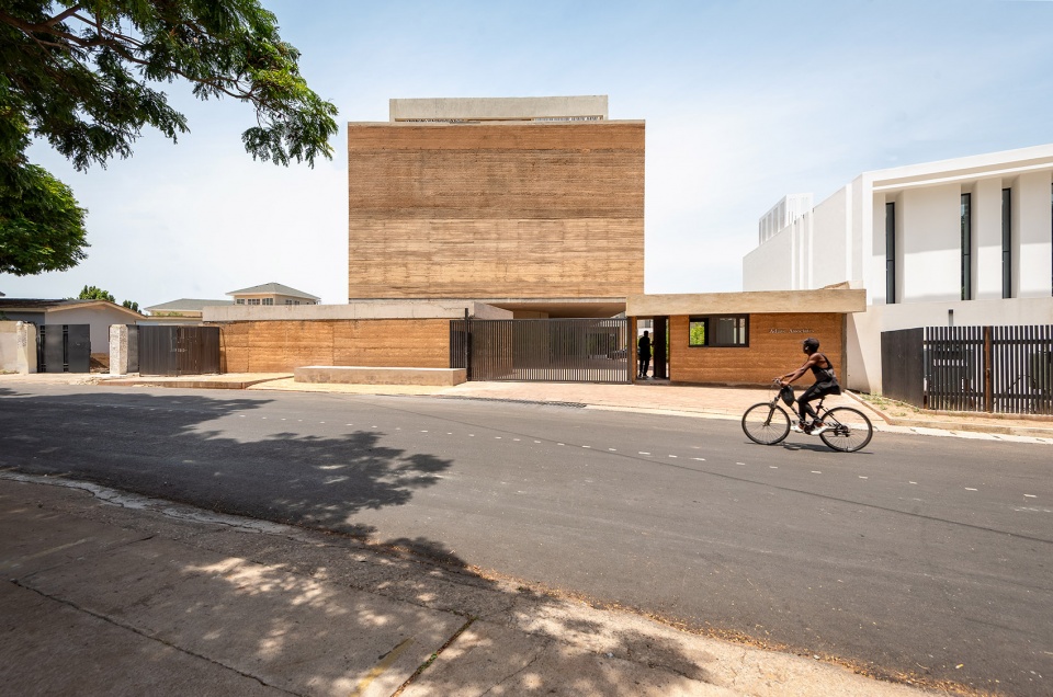 ccra studio by adjaye associates