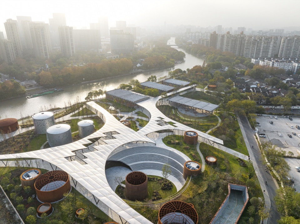 Hangzhou Xiaohe Park by Kengo Kuma and Associates