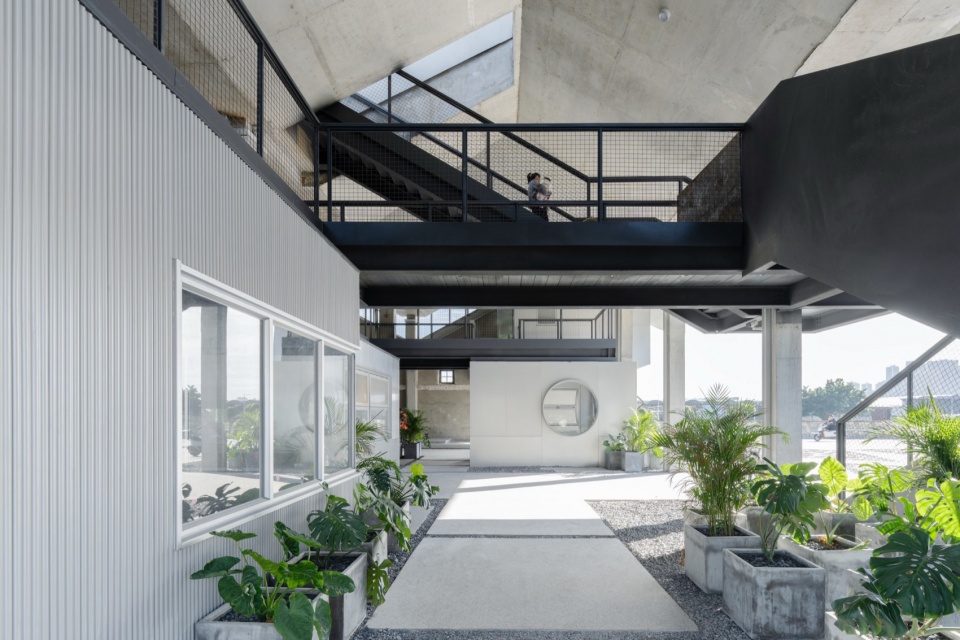 Renovation Design of Yongping Warehouses Dali Town Nanhai District by Atelier cnS