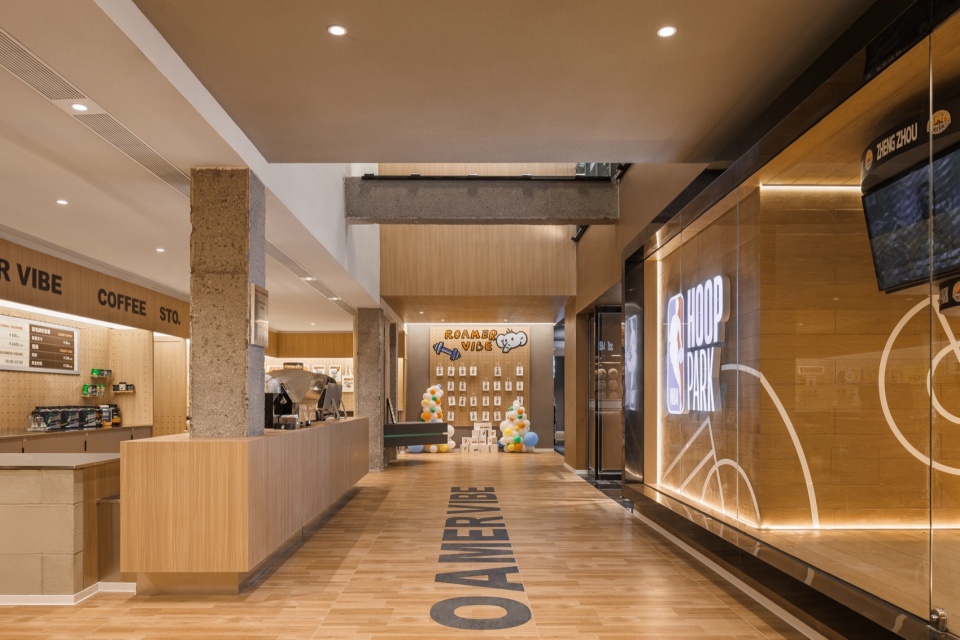 Xpark Zhengzhou Youma Space by WeLive Architects