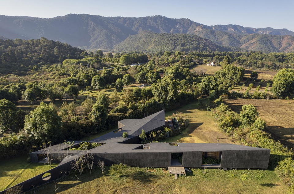 Casa Mavra