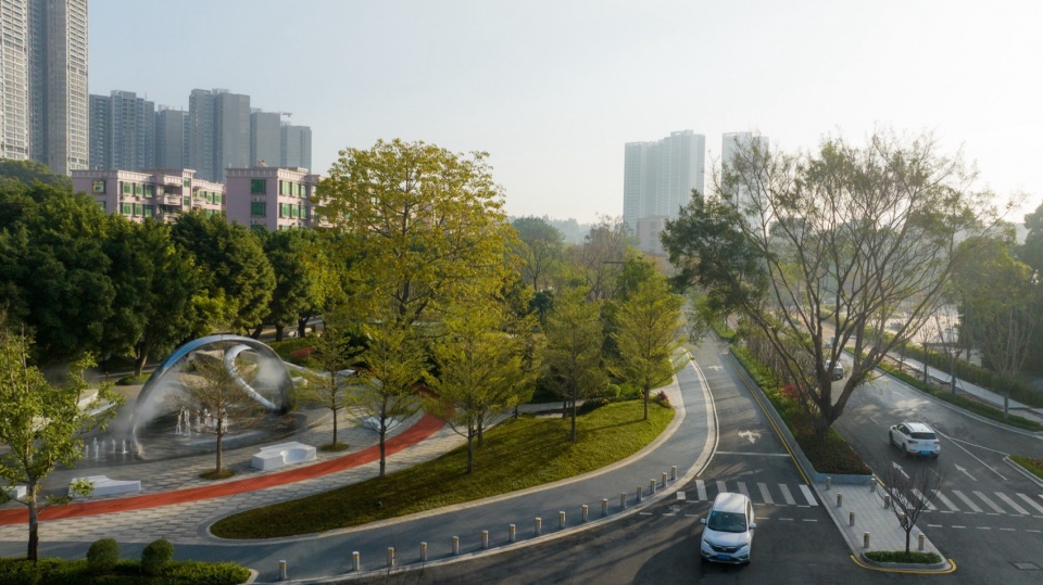 Guangzhou Huangpu New Town 101 Banyan Park by ROXin Design