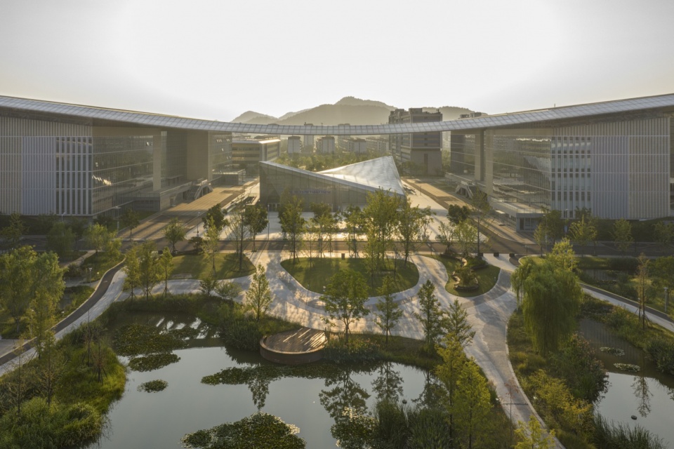 hangzhou international innovation institute of beihang university by henn