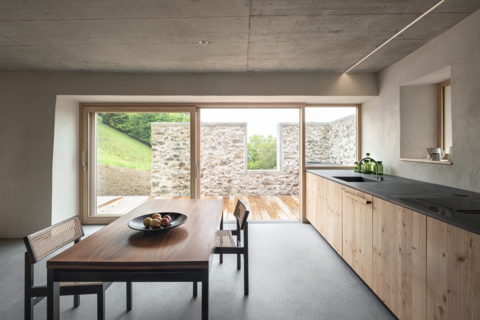 house jcm by ralph germann architectes