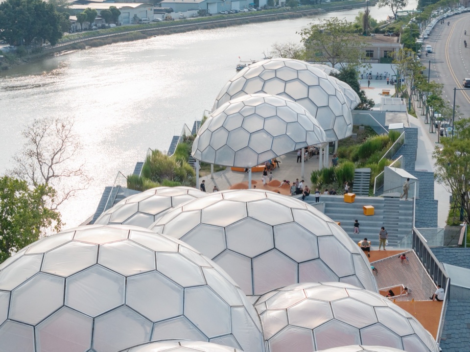 Renovation Design of Yongping Warehouses Dali Town Nanhai District by Atelier cnS