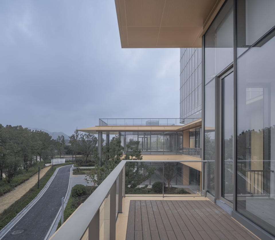 anji linxi innovation center by gla architects