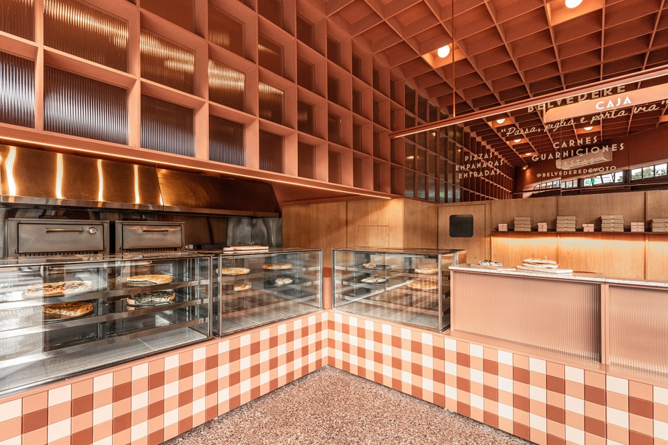 belvedere by grizzo studio ro the horse