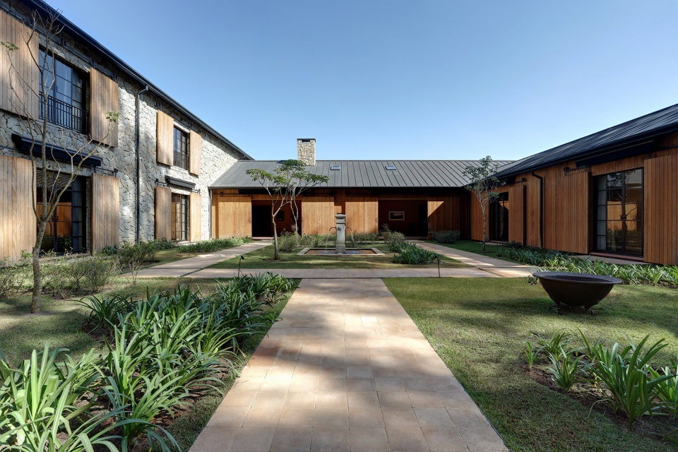 loc country house by dado castello branco arquitetura