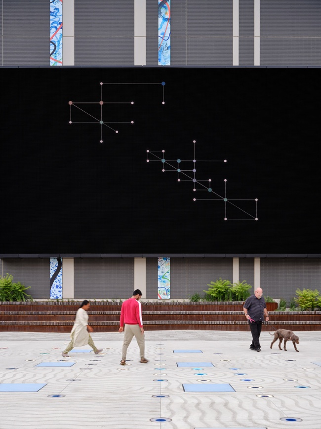 orchestral maneuvers in the square by daily tous les jours