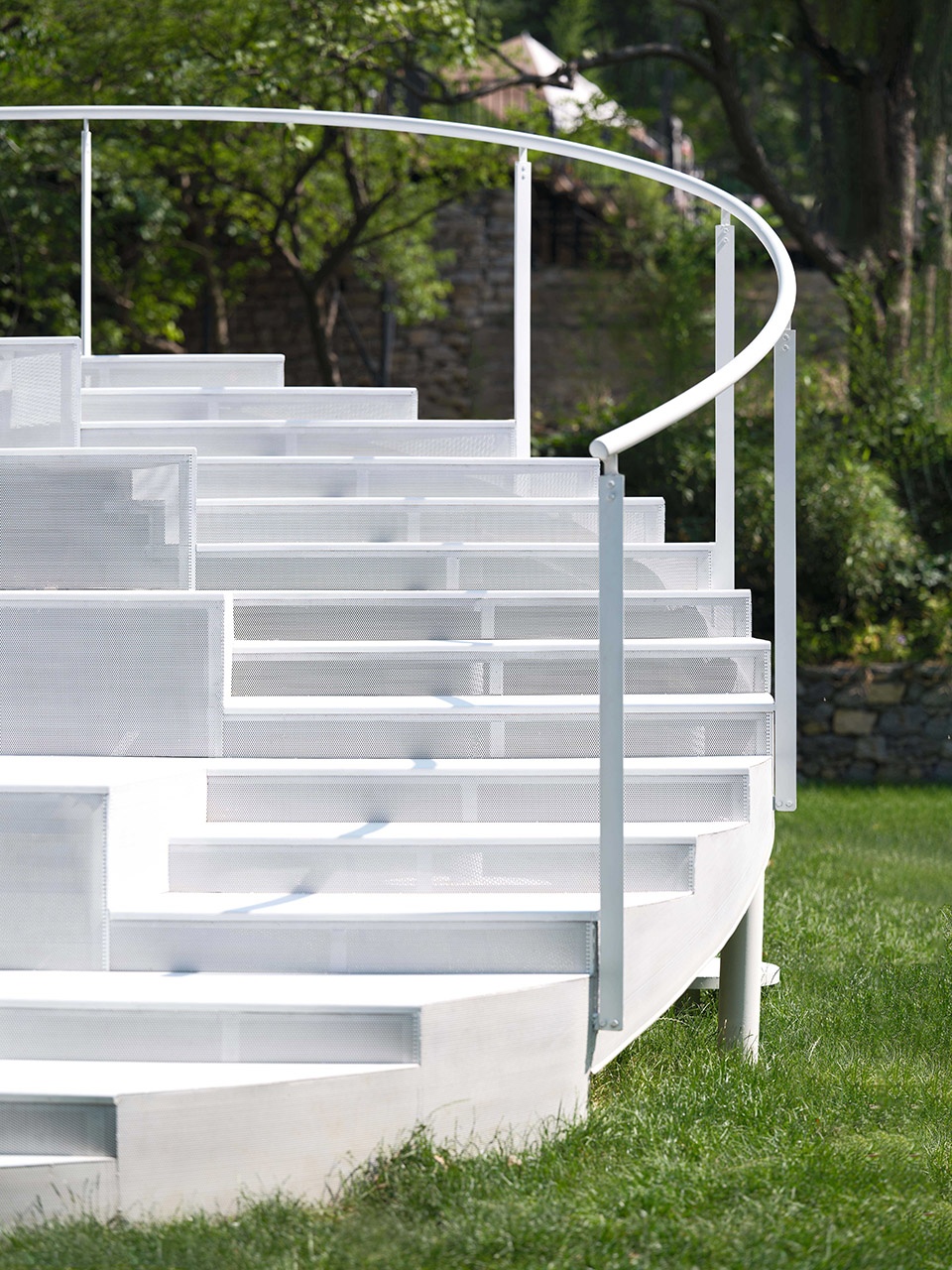 circle pit by studio clash
