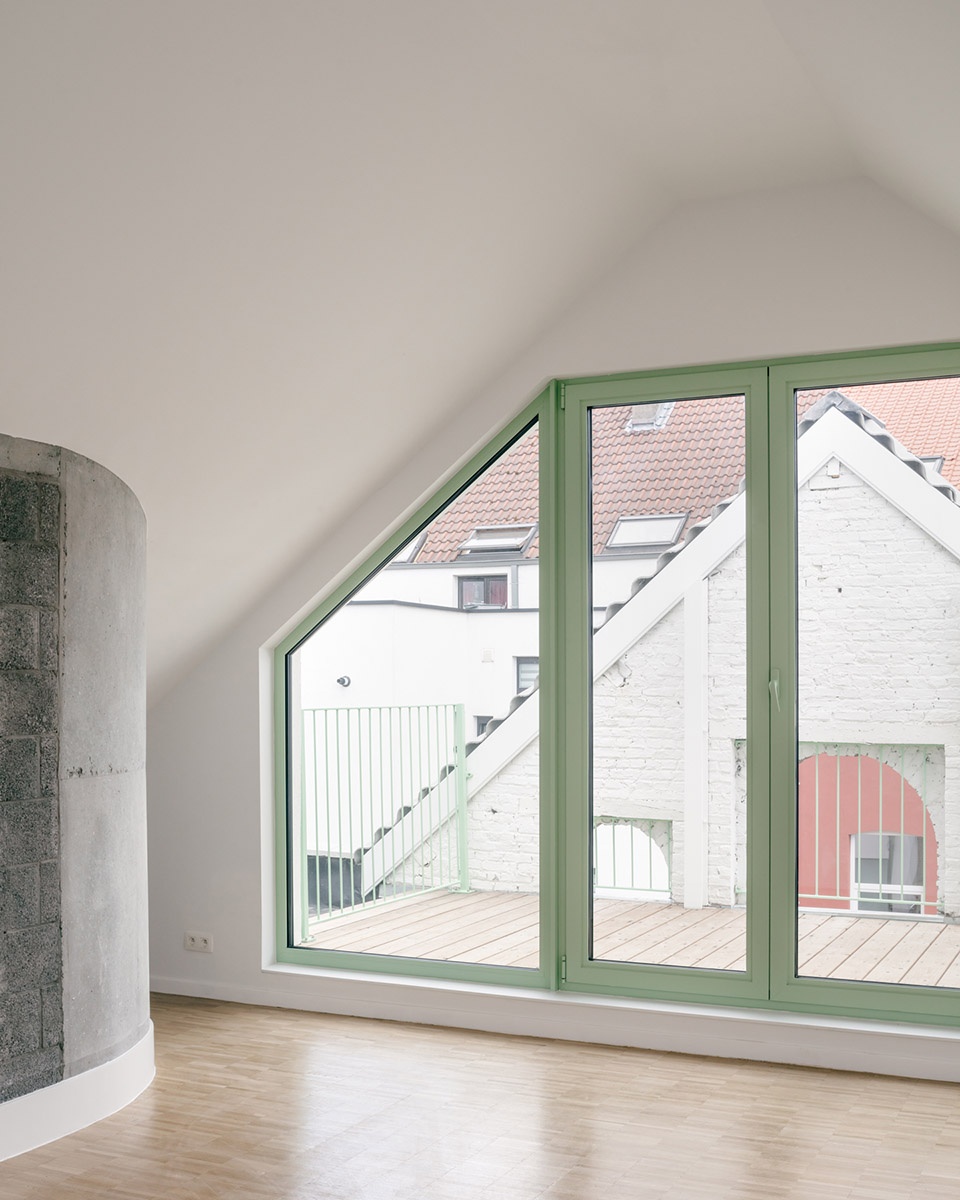 duchesse by notan office