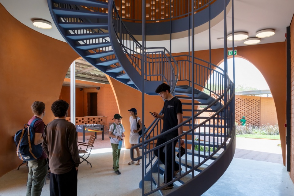 the goethe institut by kere architecture