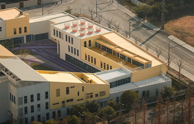  Block Kindergarten by SoBA