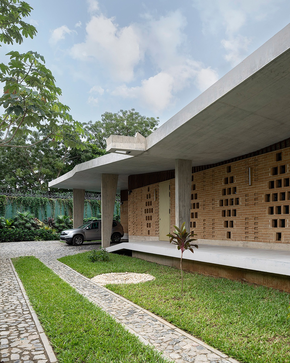 VILLA CROCODILE
