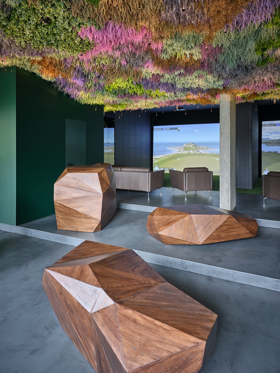 Mulligan Golf Bar