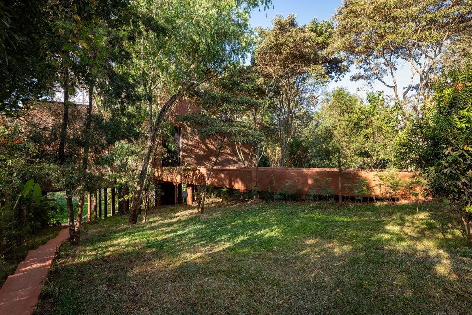 kaloki nyamai studio by adjaye associates
