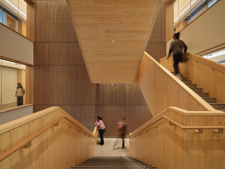 Limberlost Place by Moriyama Teshima Architects