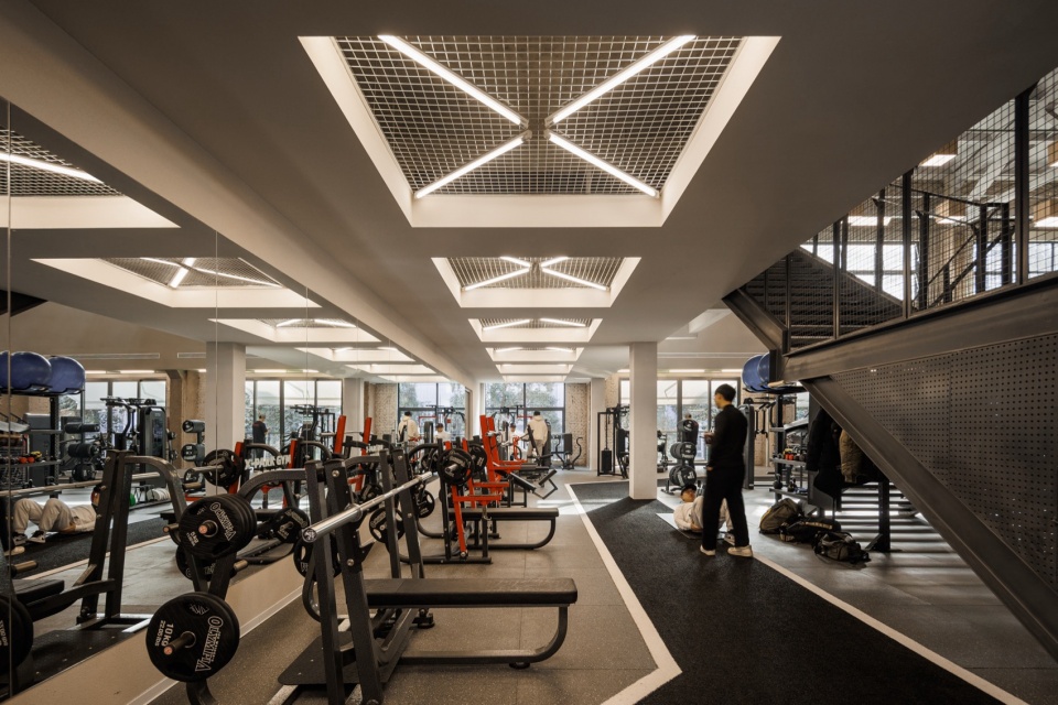Xpark Zhengzhou Youma Space by WeLive Architects
