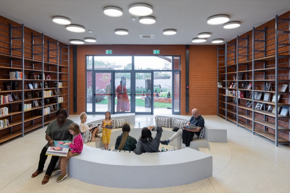 the goethe institut by kere architecture