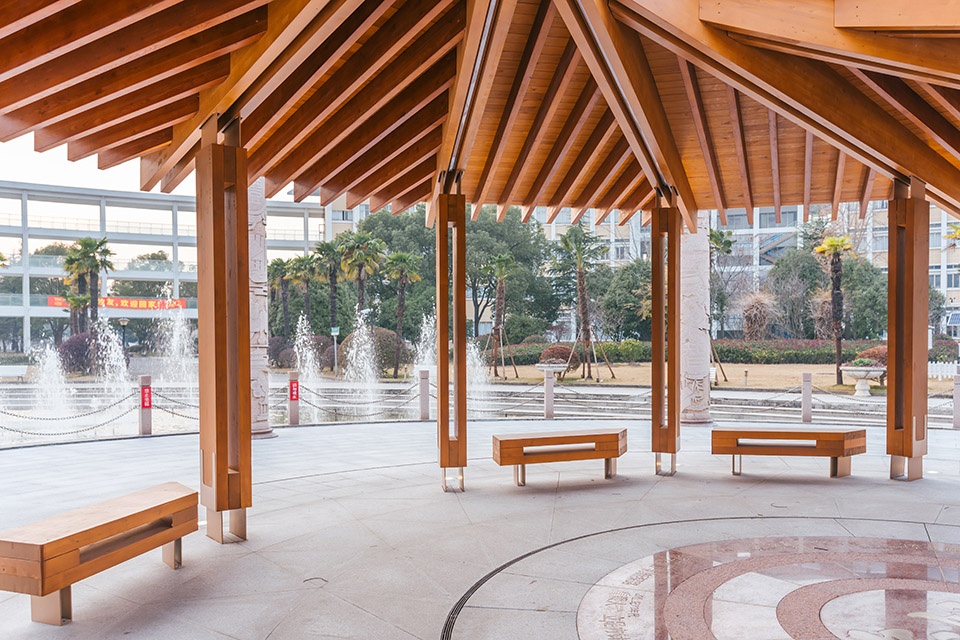 Chongming High School Alumni Pavilion