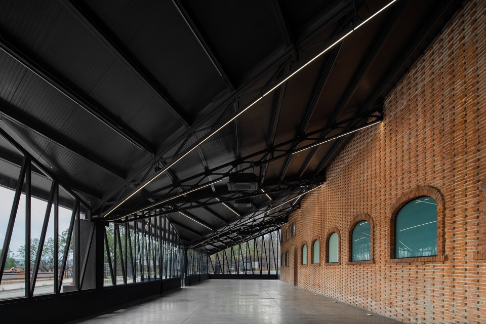 arena lobo convention center by jonathan corral arquitectos