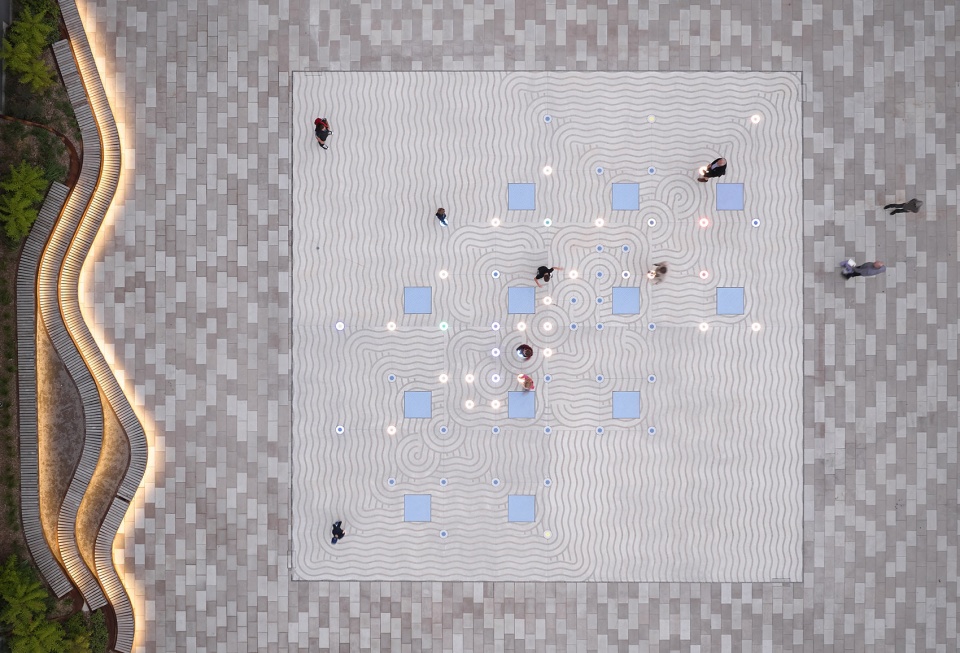 orchestral maneuvers in the square by daily tous les jours
