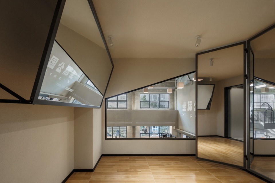 Xpark Zhengzhou Youma Space by WeLive Architects