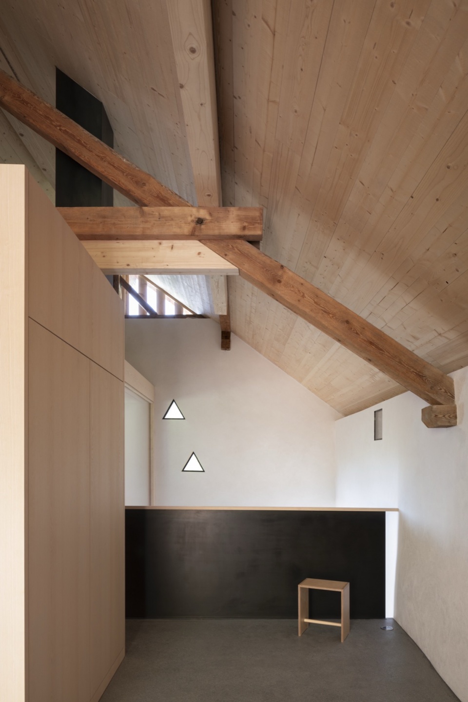 house jcm by ralph germann architectes