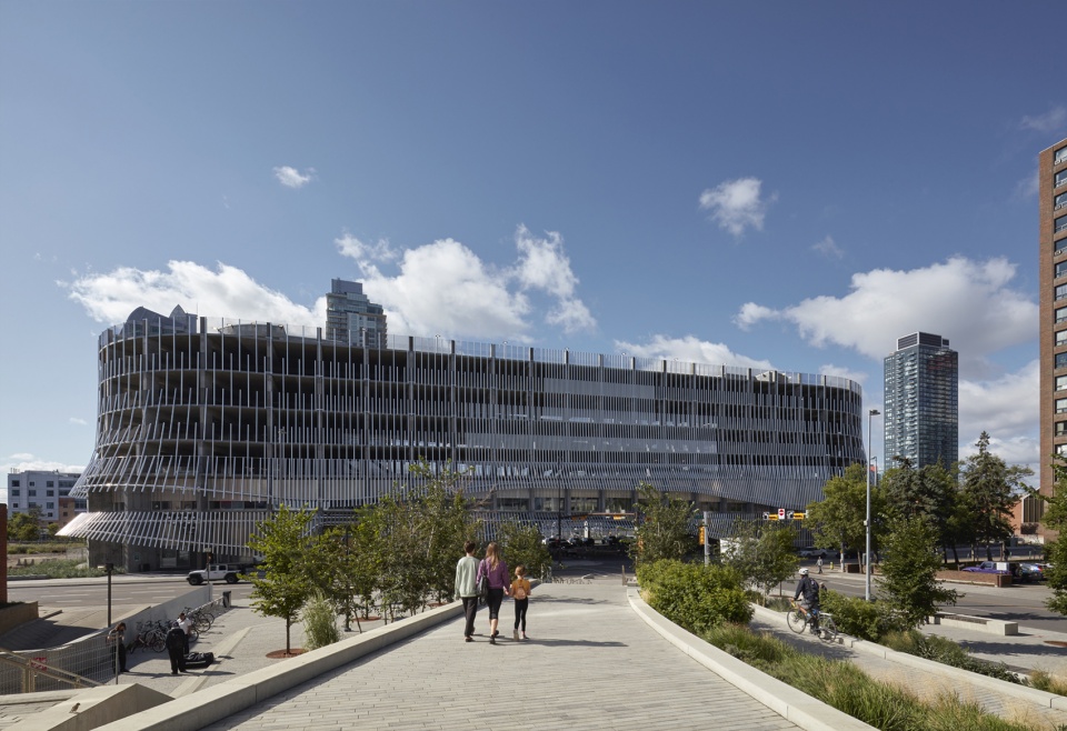 9th avenue parkade innovation centre by 5468796 architecture and kasian architecture 1