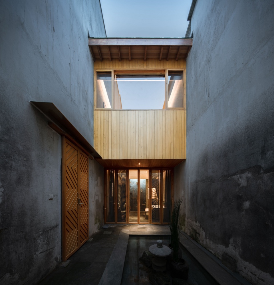 Courtyard G by Atelier LAI