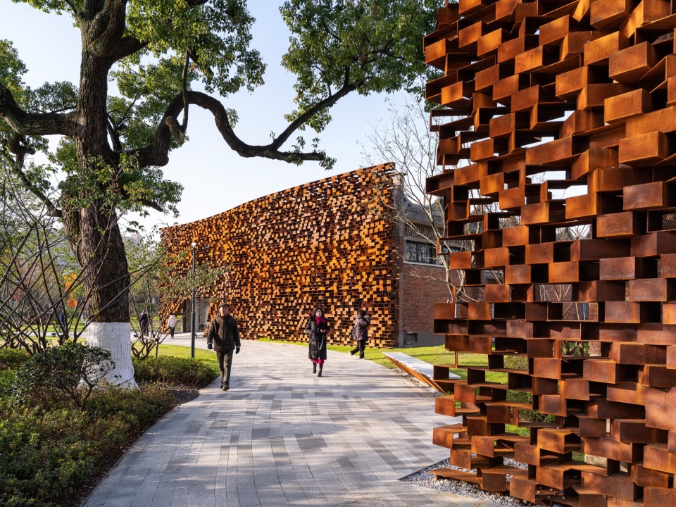 Hangzhou Xiaohe Park by Kengo Kuma and Associates