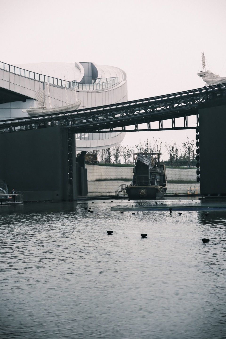 qingdao tangdao bay art center by oi architects