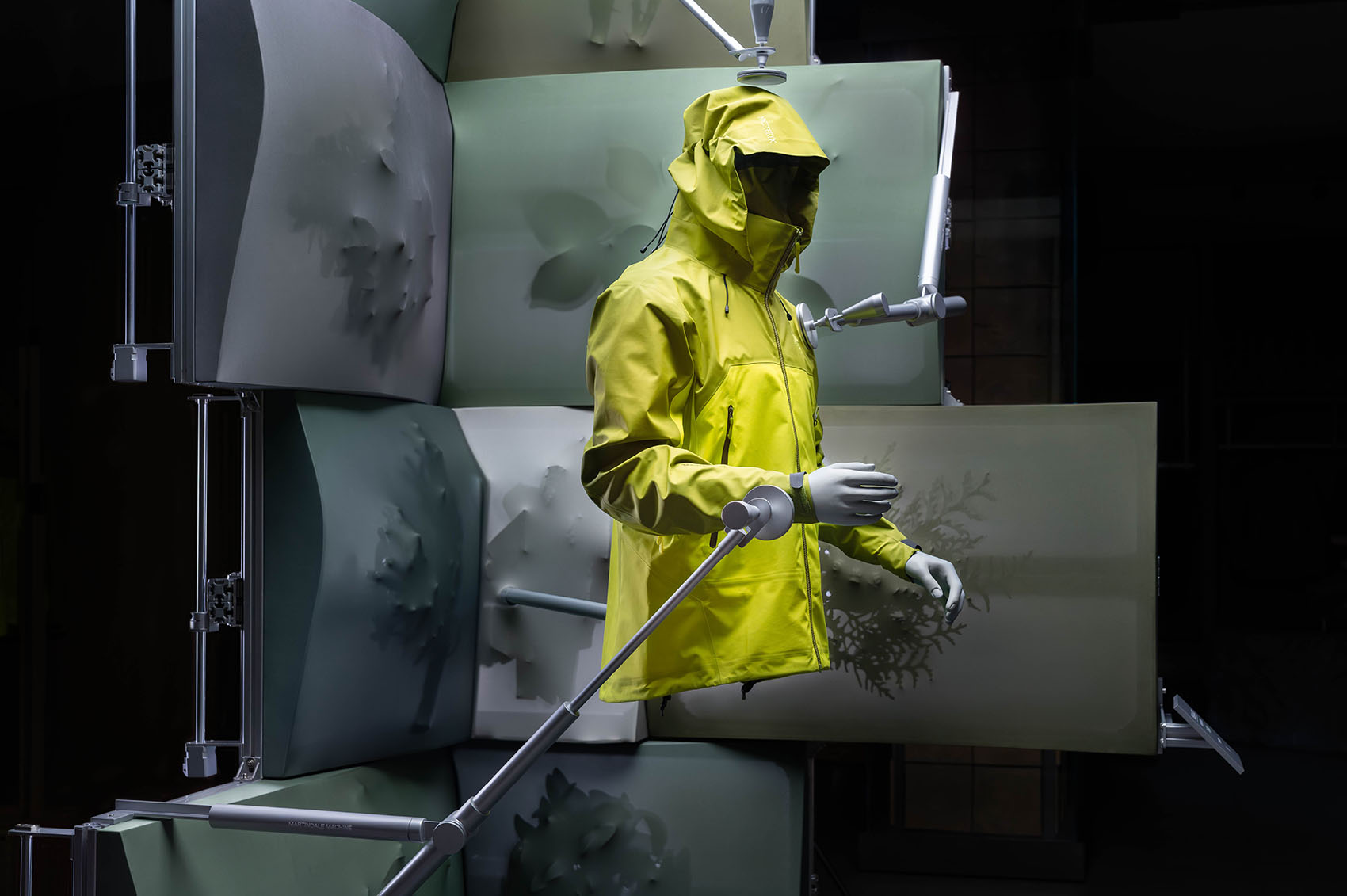 ARC’TERYX 2025FW Window & DP Design by PILLS Design - 谷德设计网