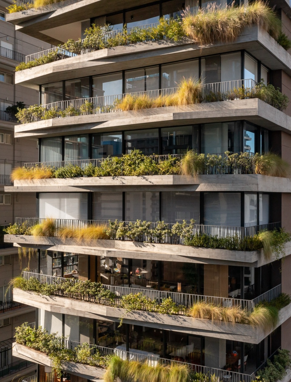 Leopoldo 1201 Building Landscaping by aflalo gasperini arquitetos